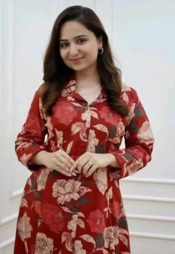 print with suqes  Suit - Image 3